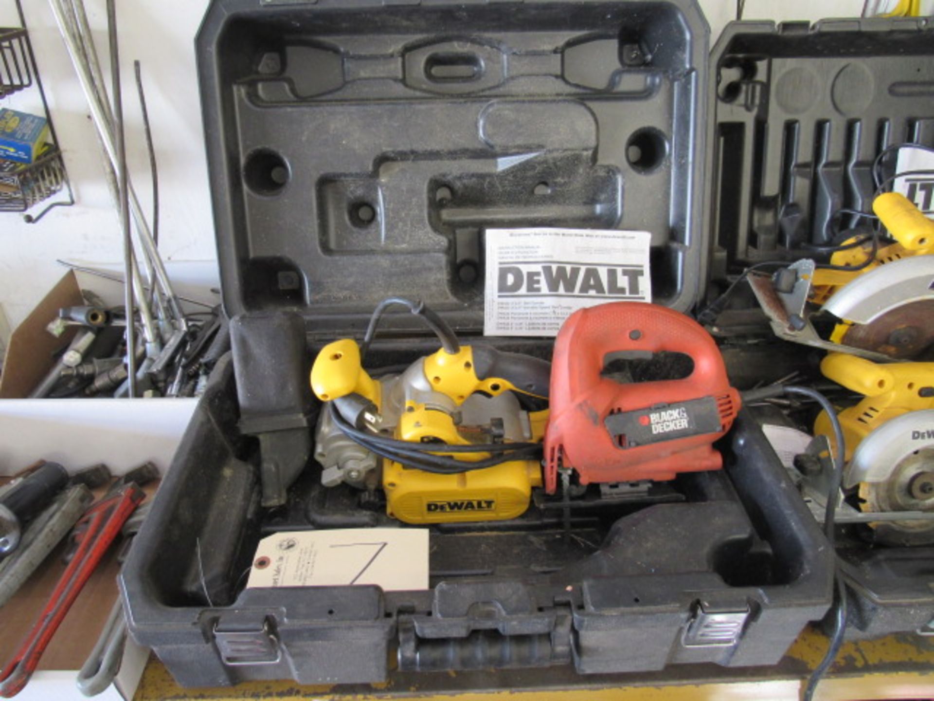 DeWalt DW433 3'' x 21'' VS Belt Sander & Black & Decker 3/4'' Saw