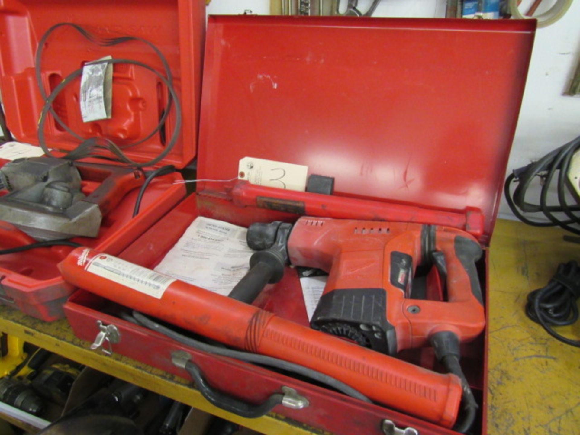 Milwaukee 5321-21 1.5'' Rotary Hammer