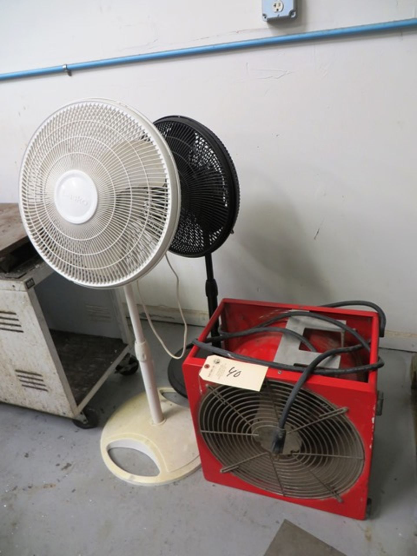 Super Vac Ventilation System & (2) Fans
