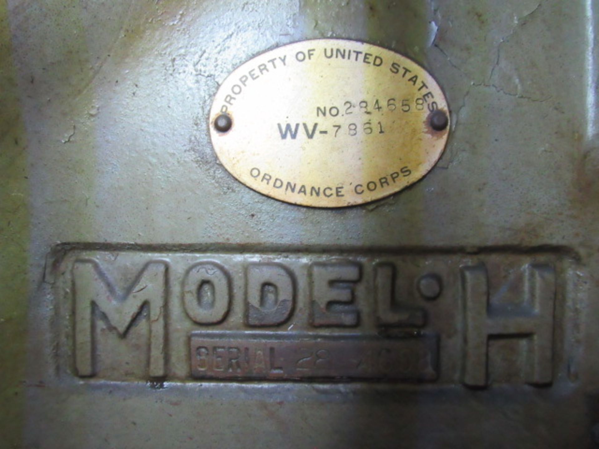 Milwaukee K&T H#3 50 Taper Vertical Mill with 604 RPM, Power Feeds, sn:28-4658 - Bild 5 aus 7