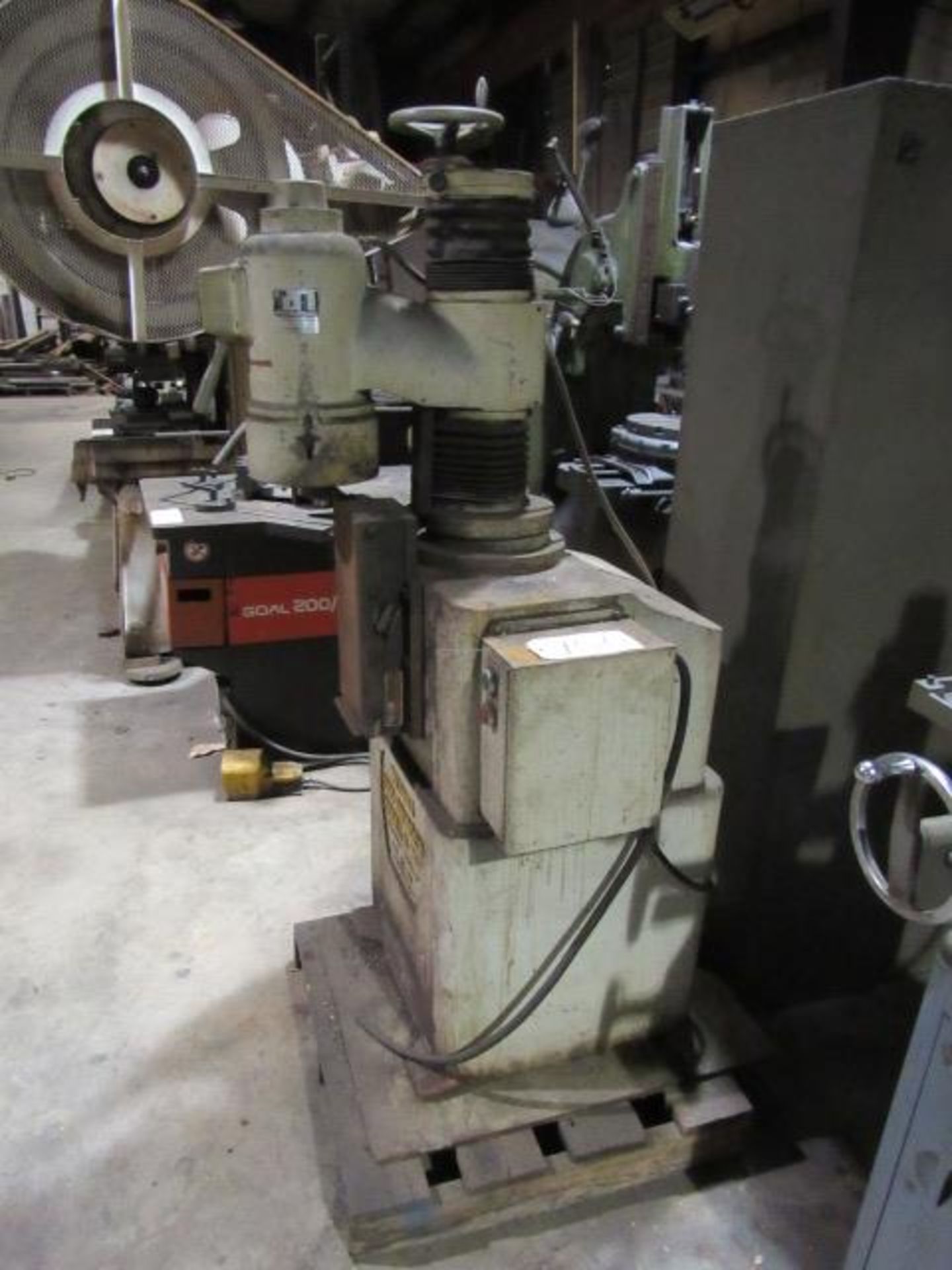 Medina Model B End Grinder, sn:297 - Bild 6 aus 6