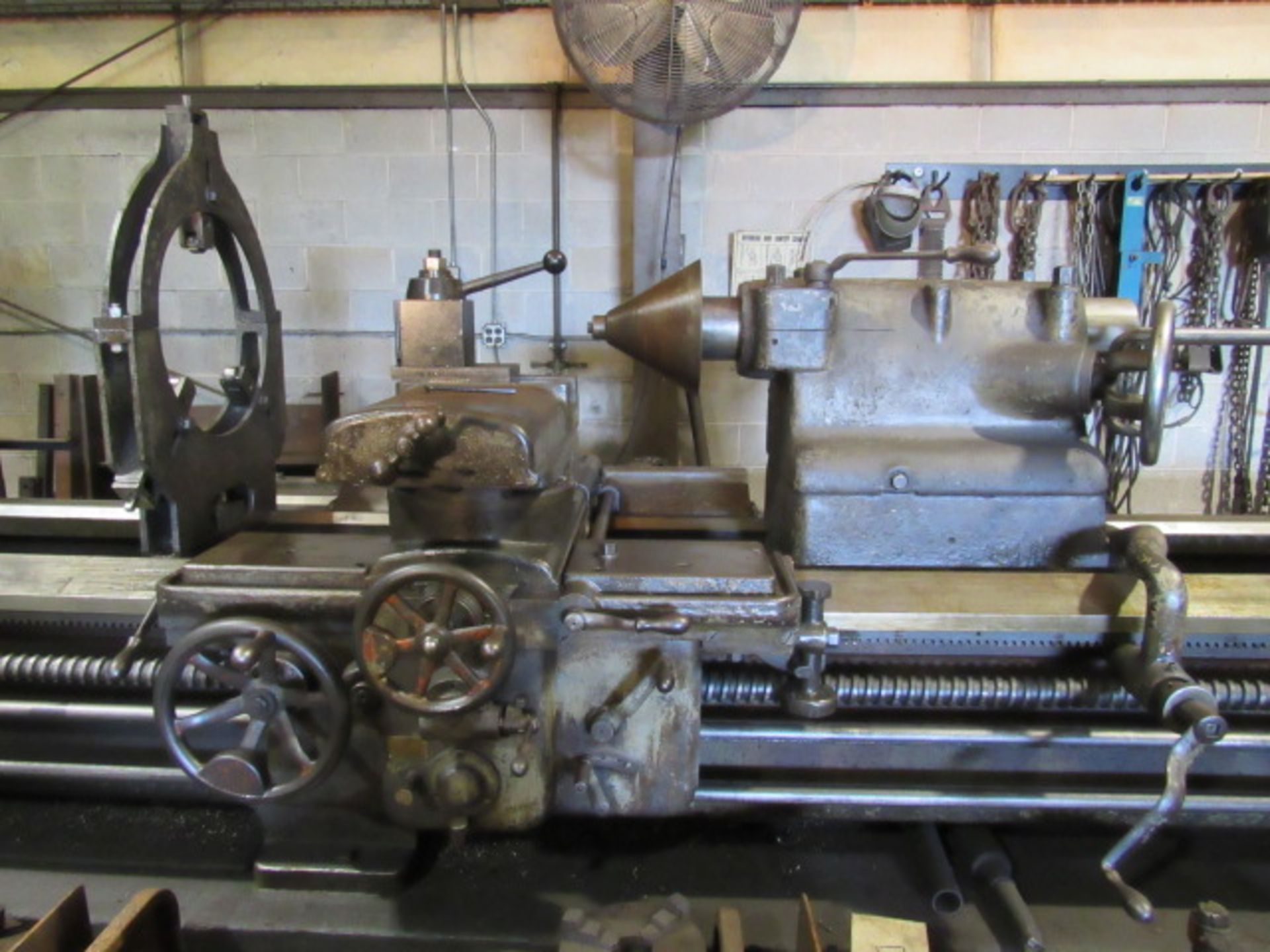 Leblond 44'' Swing x 240'' Centers Heavy Duty Engine Lathe with 34'' 4-Jaw Chuck, Threading, 255 - Image 3 of 9