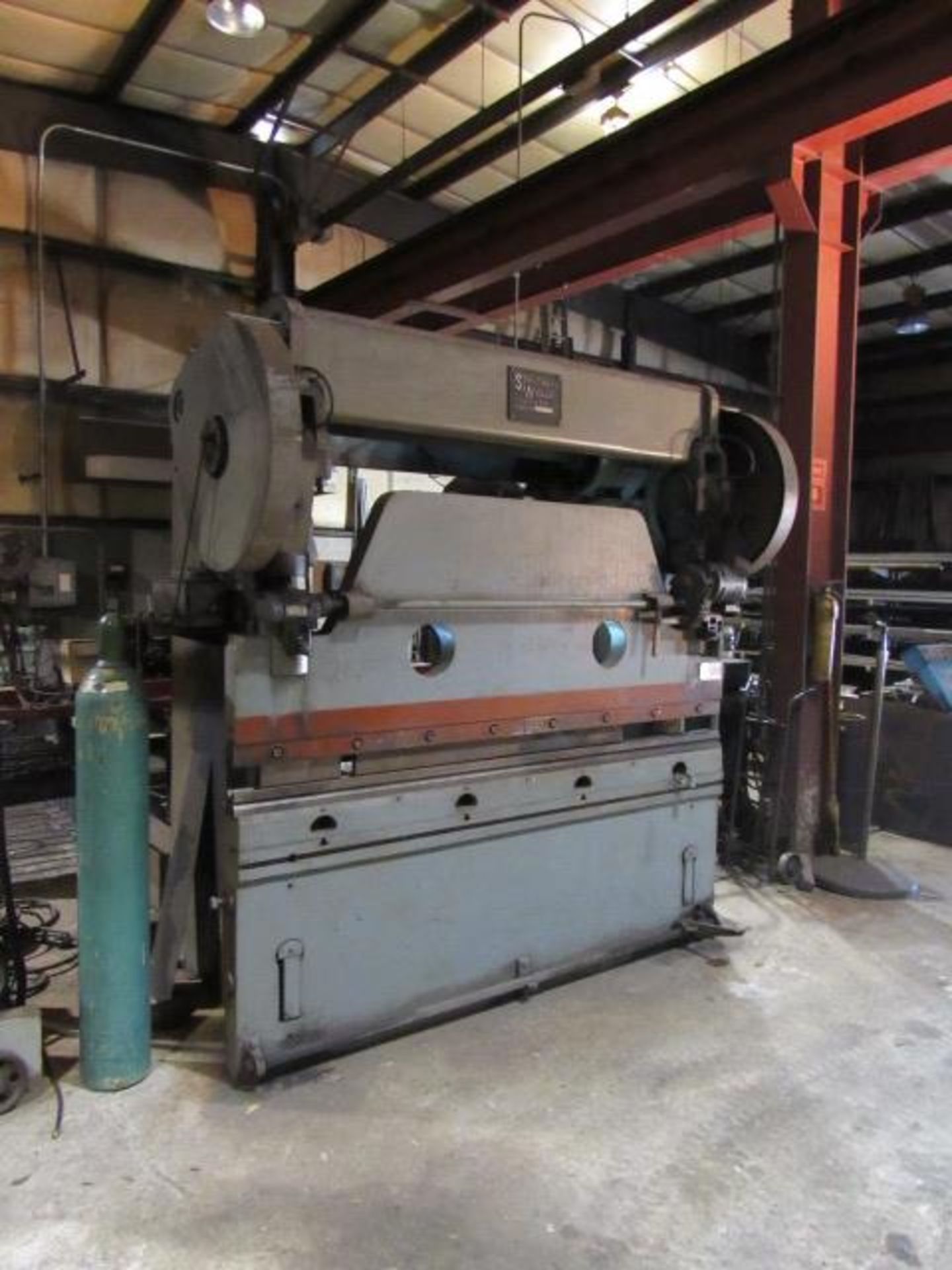 Struthers Wells 130 Ton Mechanical Press Brake with 8' W x Approx. 1/4'' Capacity, Foot Pedal, - Image 3 of 8