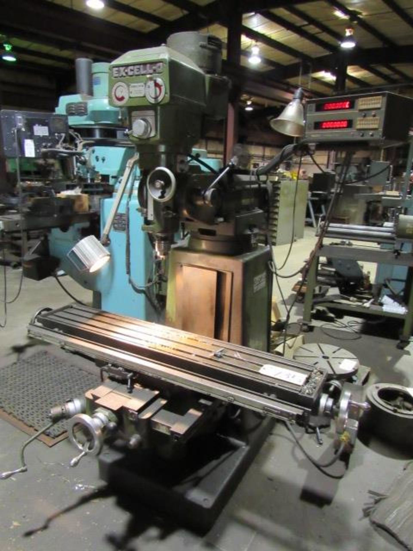 Ex-Cell-O Variable Speed Knee Mill with Power Feed Table. DRO, sn:6028222 - Bild 6 aus 8