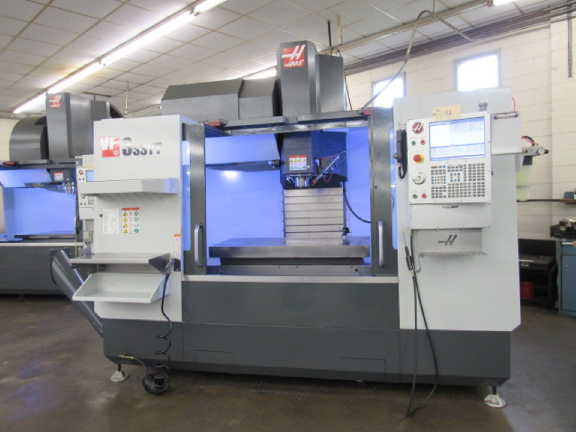 2018 HAAS VF-3SSYT CNC Vertical Machining Center - Image 2 of 9