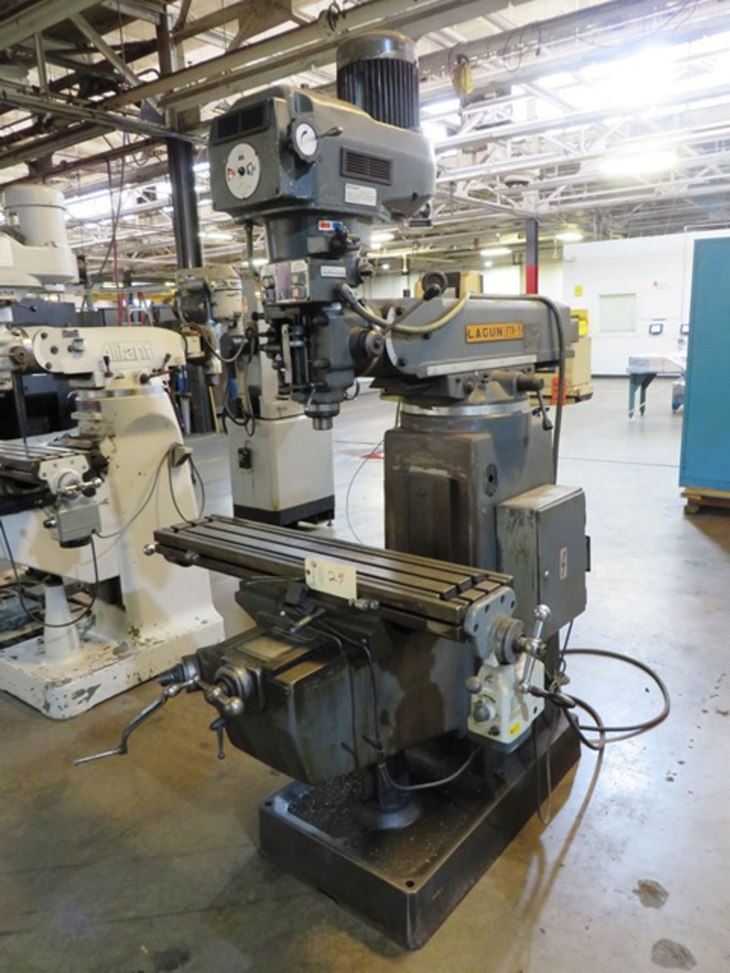 Lagun Vertical Milling Machine