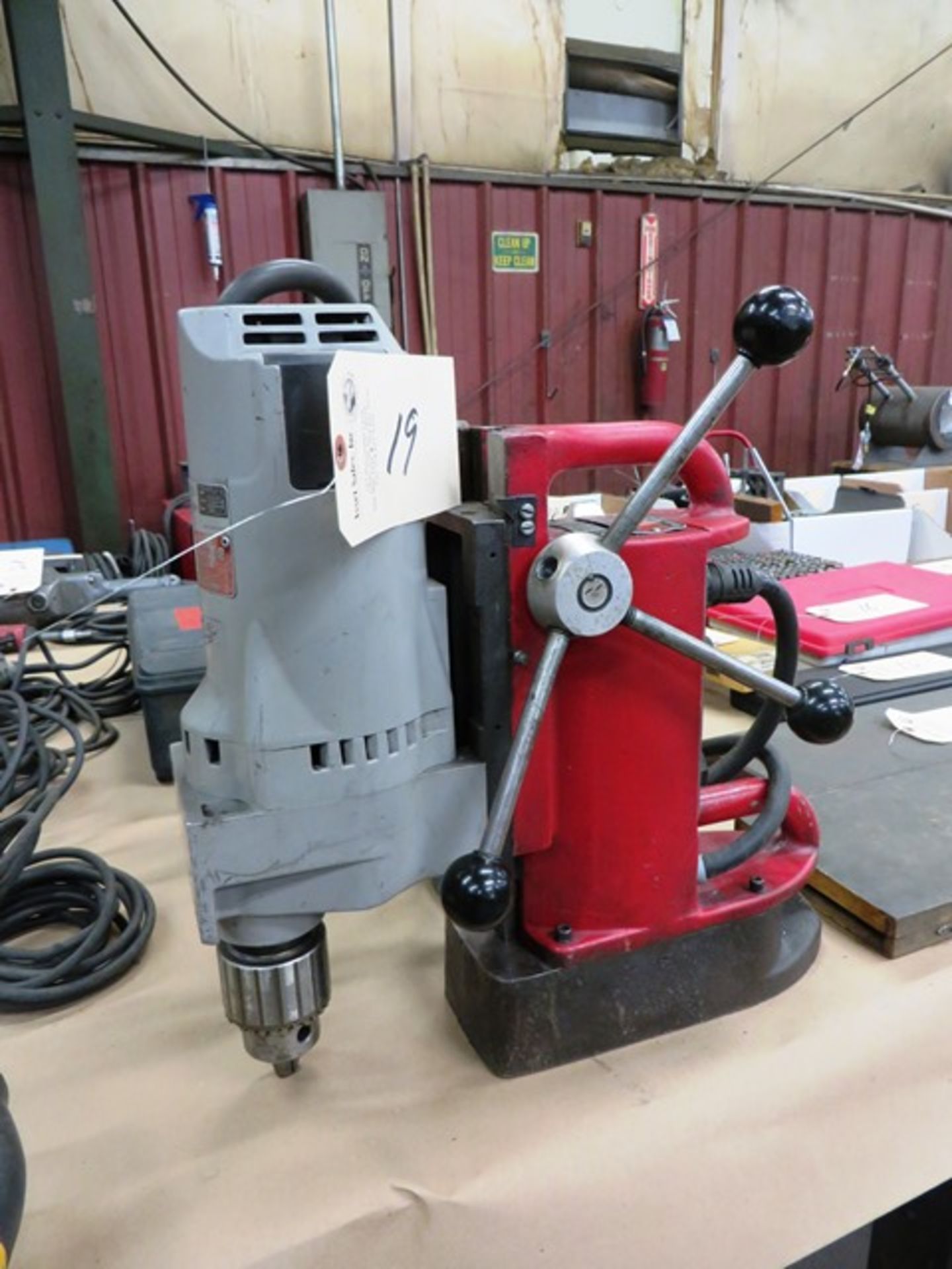 Milwaukee 3/4'' Magnetic Base Drill