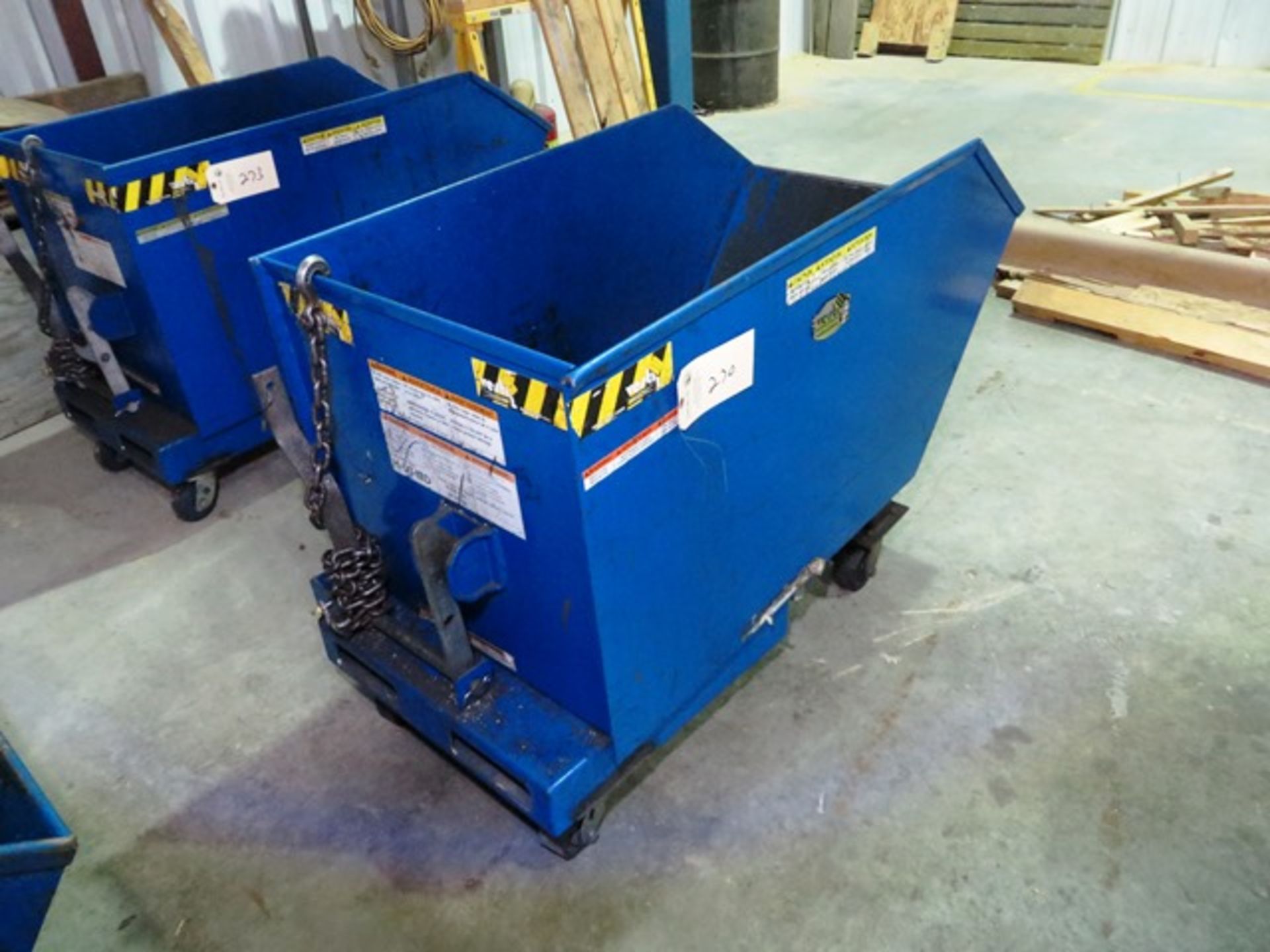 Portable Self Dumping Hopper