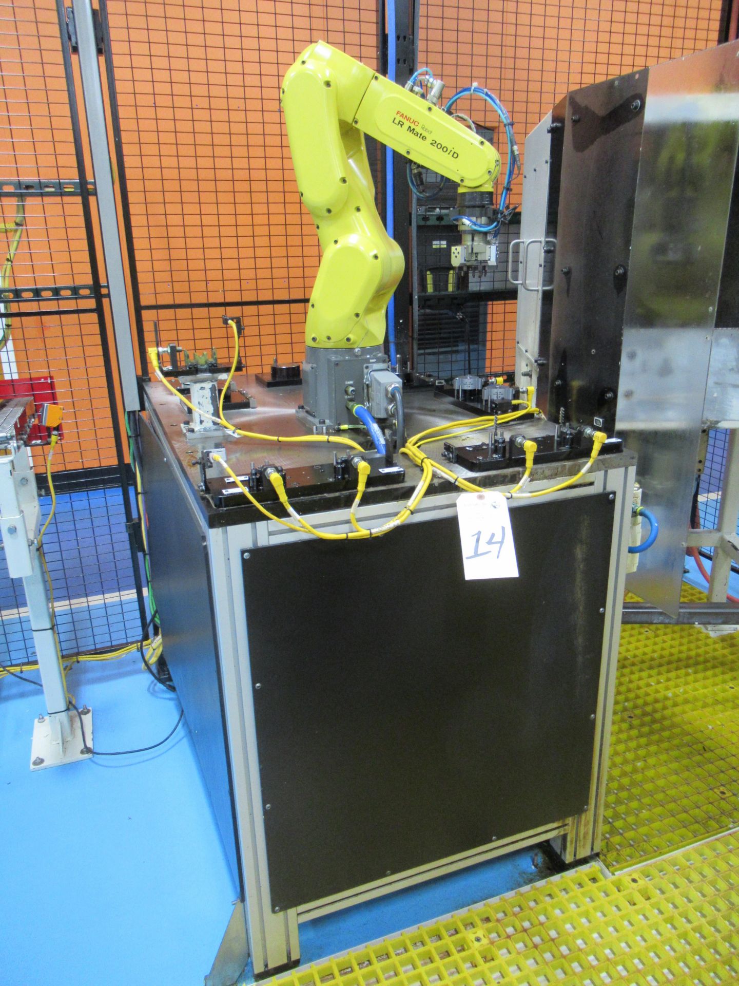 2016 FANUC LR MATE 200iD 6-Axis Robot