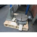 Bridgeport 15" Rotary Table