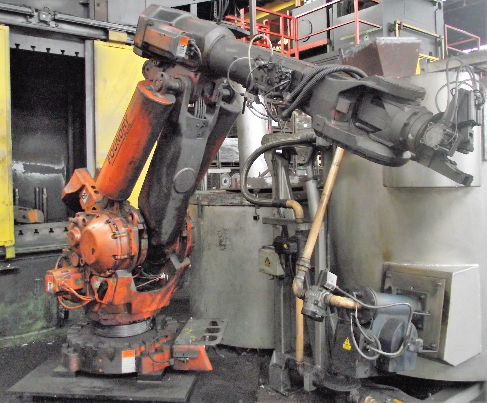 ABB IRB 6400R M2000 Foundry Plus Robot cw Gripper Attachment