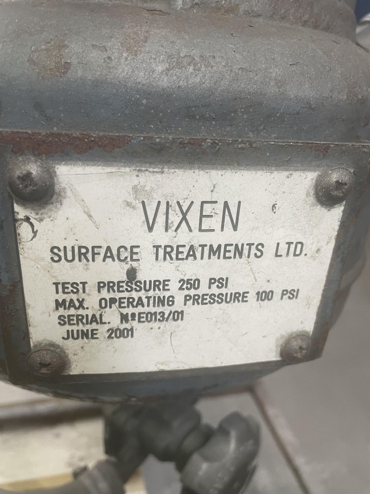 Vixen Jetair Pressure Fed Blasting Cabinet - Image 6 of 8