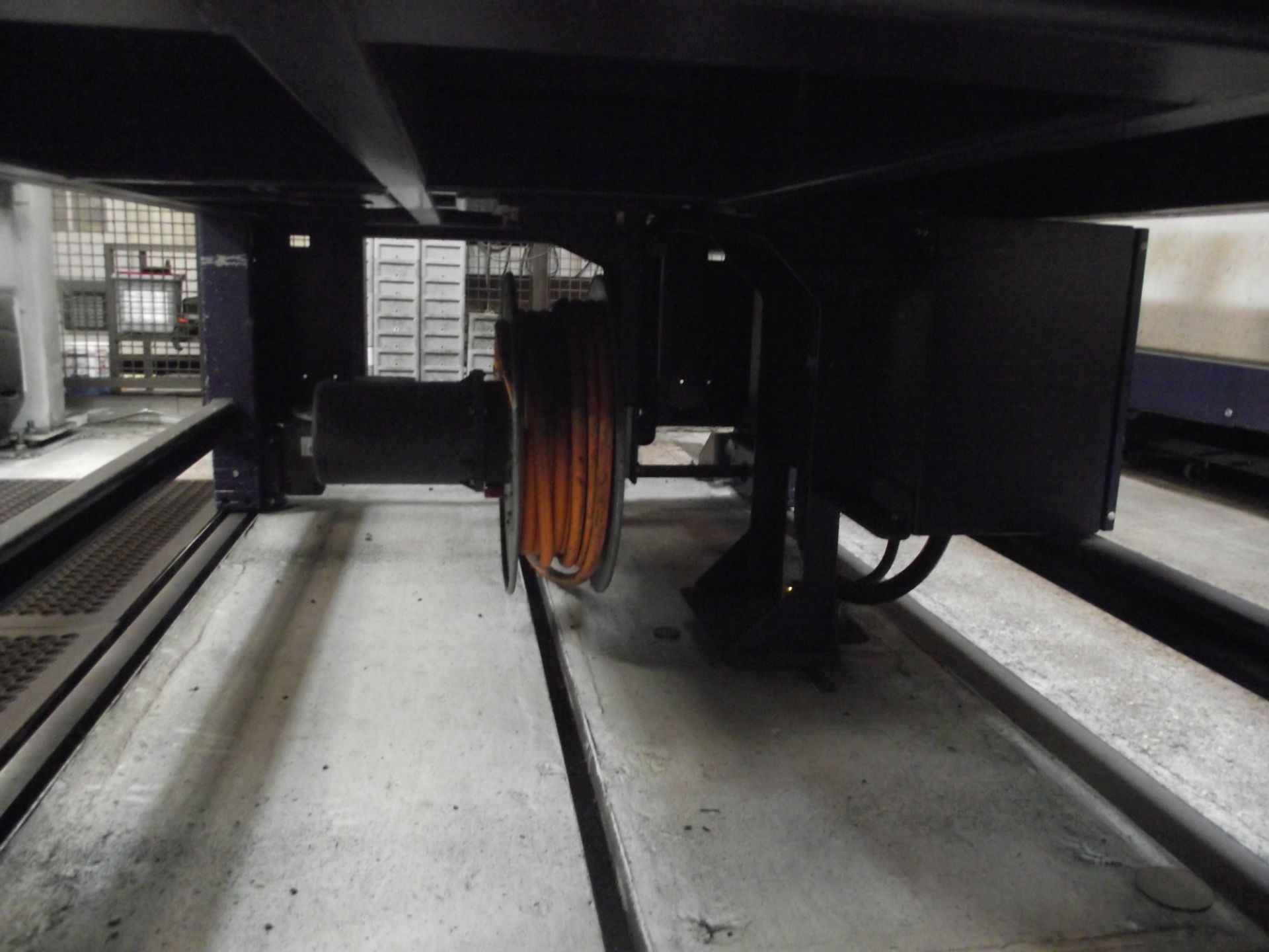 BYSTRONIC BYSPEED 3015 LASER CUTTER CW BYTRANS AUTO SHEET LOADER & SUPPORT EQUIPMENT. - Image 38 of 69