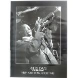 Miles Davis: affiche encadrée (46x61cm)