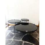 3 Tables basses design moderne D:80cm max