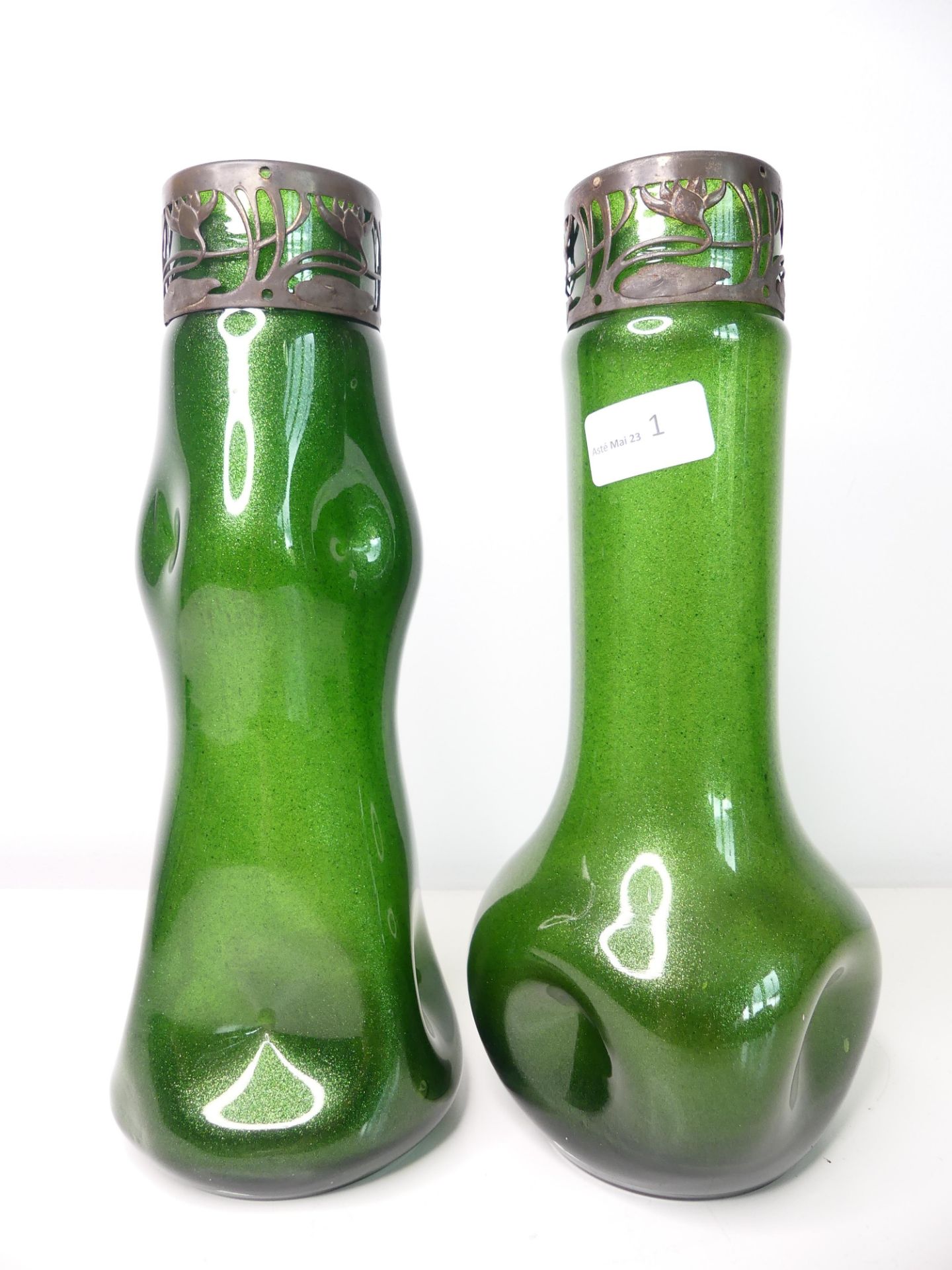  2 vases en verre pailleté, Carl Stölzle