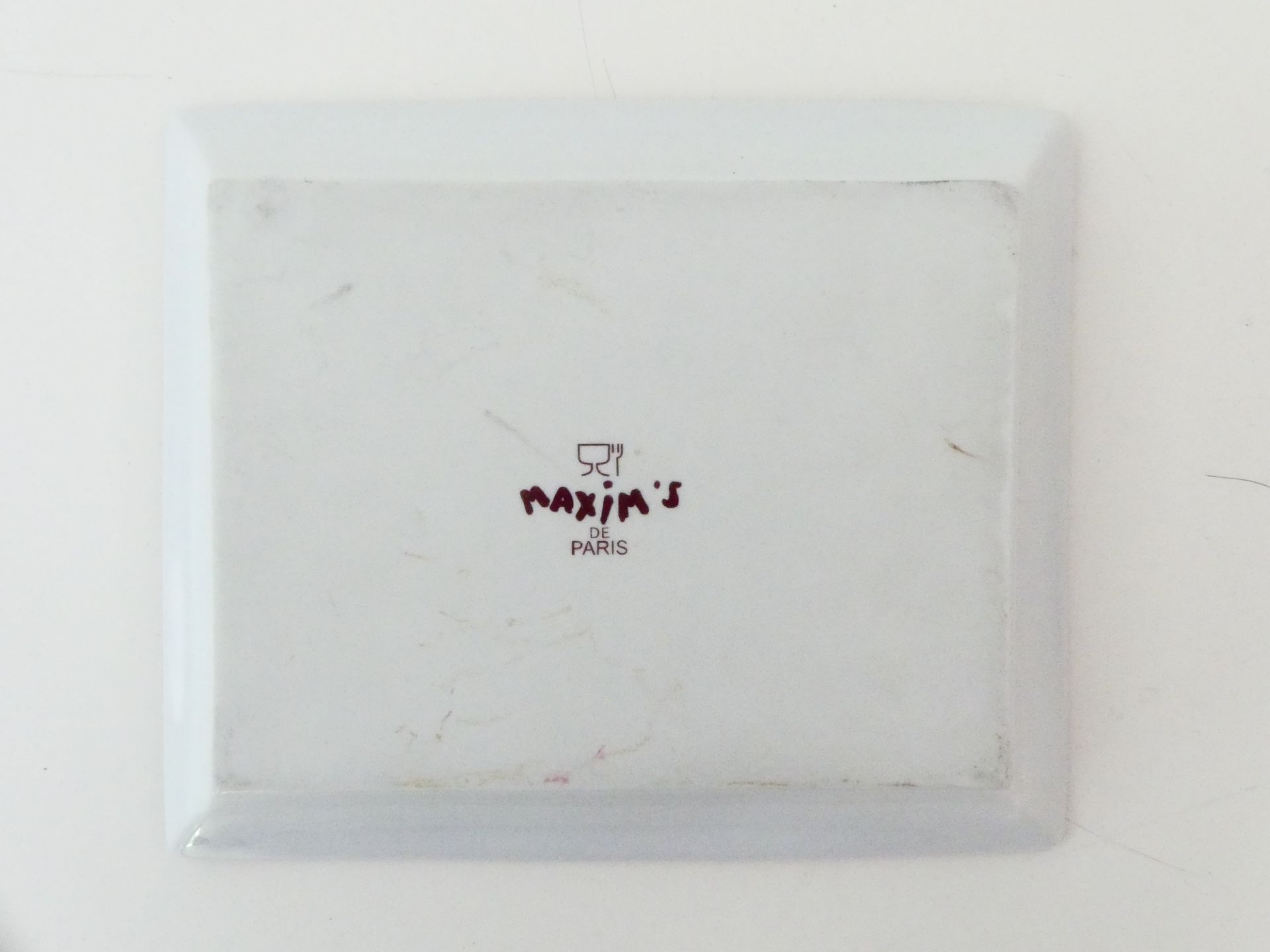 Maxim's Vide poche en porcelaine - Image 2 of 2