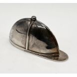 A Sterling silver novelty vesta in the form of a jockey cap