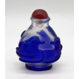 A Chinese carved scent bottle decorated with exotic ducks, height 6.5cm