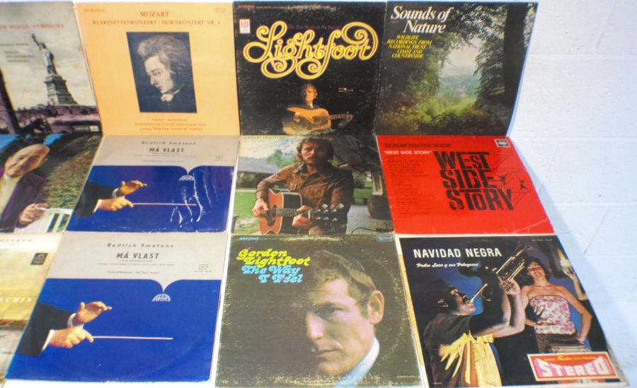 A quantity of vinyl records including Gordon Lightfoot, The Beatles, Chic, Shakatak, Rita - Image 3 of 8