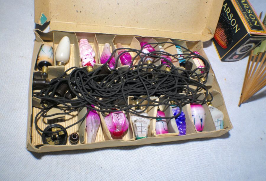 A mixed lot including a wooden tray, vintage boxed Mason Pearson hair brush, AA badge, vintage - Image 3 of 3