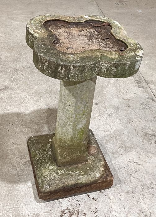 A one piece reconstituted stone quatrefoil bird bath. - Image 2 of 4