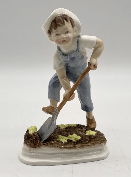 A collection of figurines including Royal Doulton Balloon Boy, Royal Worcester Saturday's Child, - Image 5 of 9