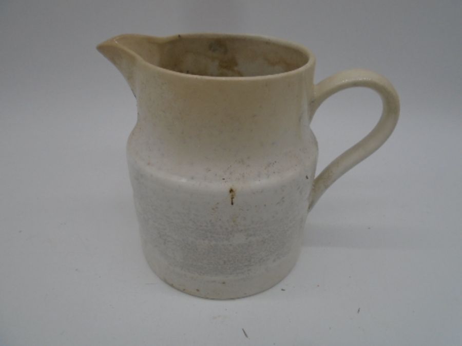 An enamelled lidded clothes boiler and jug, along with a wash bowl and jug etc - Image 8 of 13