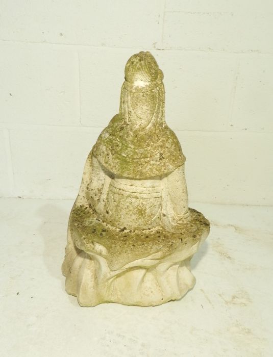 A weathered reconstituted stone garden figure of the Quan Yin Buddha - height 50cm - Image 4 of 4