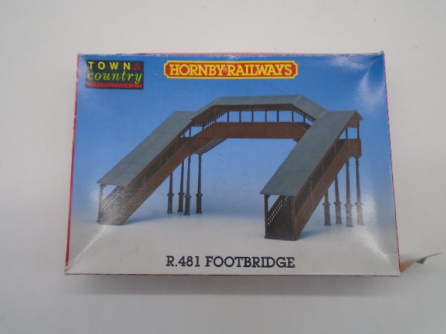 A collection of various model railway accessories and scenery including buildings, trees, signals, - Image 2 of 9