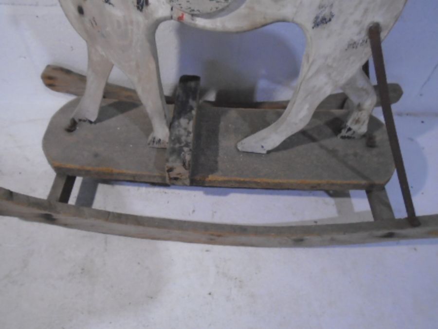 An antique child's wooden rocking horse - Image 4 of 6
