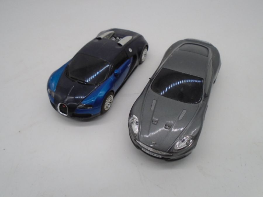 A collection of eight vintage Hornby Scalextric cars including an Aston Martin, Lotus Evora, Lotus - Image 4 of 5