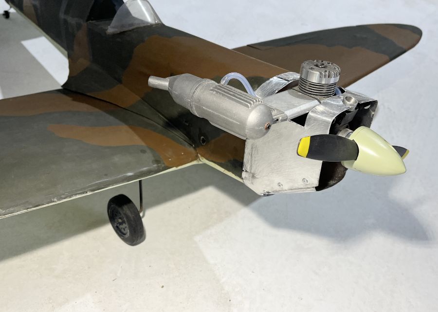 A vintage hand built radio controlled model of a Spitfire, wingspan 140cm, no controller present - Image 4 of 5