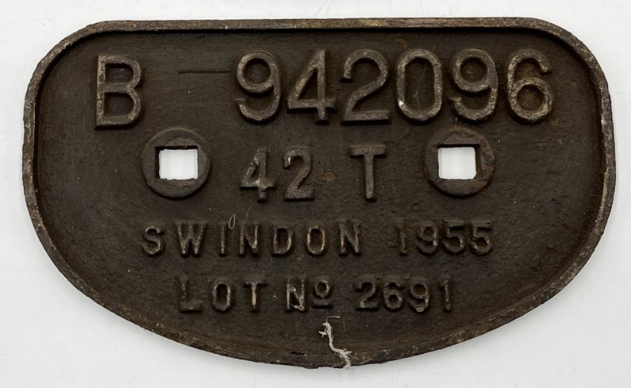 Two cast iron railway wagon plates, one marked Swindon 1955 and the other LMS - Image 3 of 3