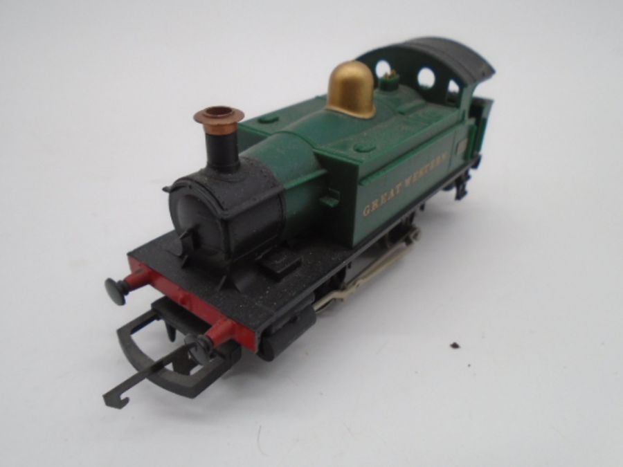 A collection of three boxed Hornby Railways OO gauge locomotives including GWR Hall Class 4-6-0 " - Image 20 of 24