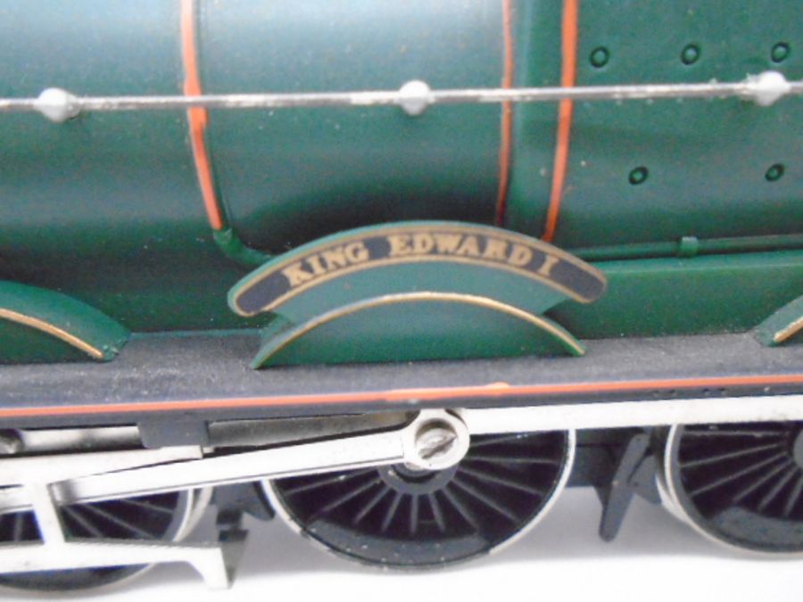 A collection of three boxed Hornby Railways OO gauge locomotives including GWR Hall Class 4-6-0 " - Image 14 of 24