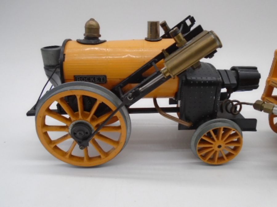 A Hornby Railways "Stephenson's Rocket" live steam locomotive with tender (missing funnel) - Image 2 of 10