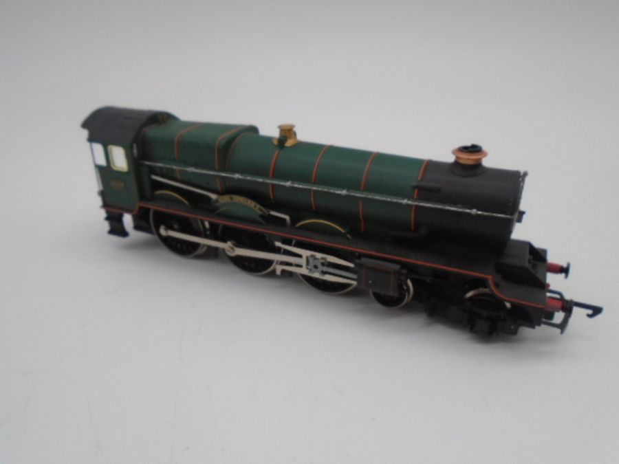 A collection of three boxed Hornby Railways OO gauge locomotives including GWR Hall Class 4-6-0 " - Image 13 of 24