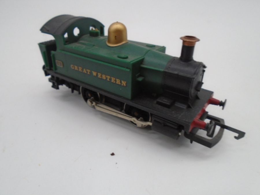 A collection of three boxed Hornby Railways OO gauge locomotives including GWR Hall Class 4-6-0 " - Image 21 of 24