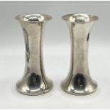 A pair of silver vases, height 11cm, total weight 87.3g