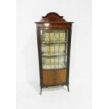 An Edwardian mahogany bow-fronted display cabinet with leaded light features - length 61cm, depth