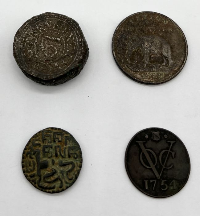 A small collection of coins mainly from Ceylon/Sri Lanka comprising of a George III copper One