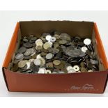 A large collection of mainly foreign coinage (approx. 10kg)