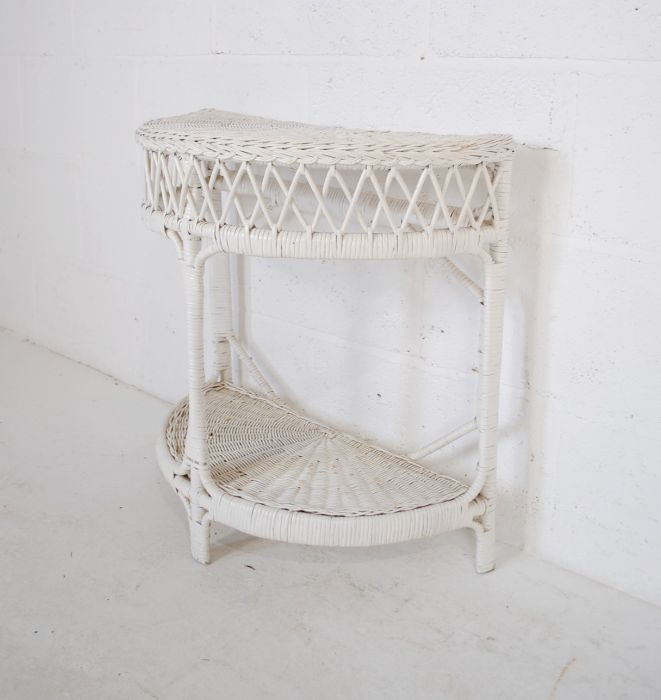 A white painted wicker demi-lune table - Image 4 of 4