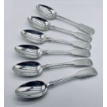 A set of 6 hallmarked silver dessert spoons (London 1935), weight 283.4g