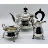 A hallmarked silver bachelor tea set, London 1915/16 total weight 483.5g