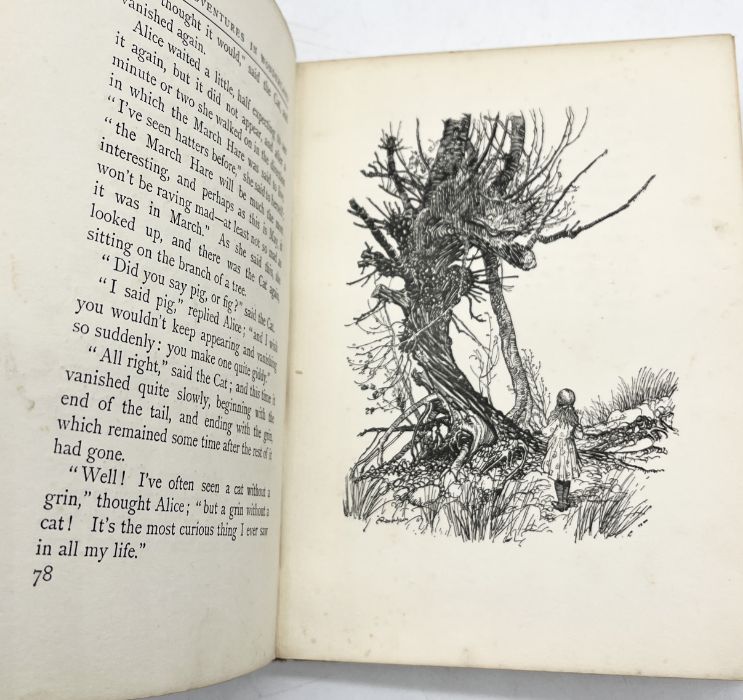 Alice's Adventures in Wonderland by Lewis Carroll, illustrated by Arthur Rackham, published by - Bild 5 aus 6