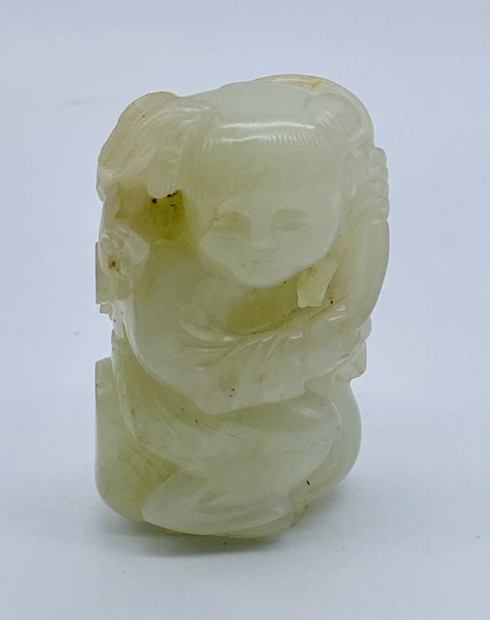 A small carved jade figure of a Deity riding a duck- approx. 5.5cm height - Image 2 of 13