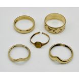 Five 9ct gold rings (1 A/F) total weight 10.9g