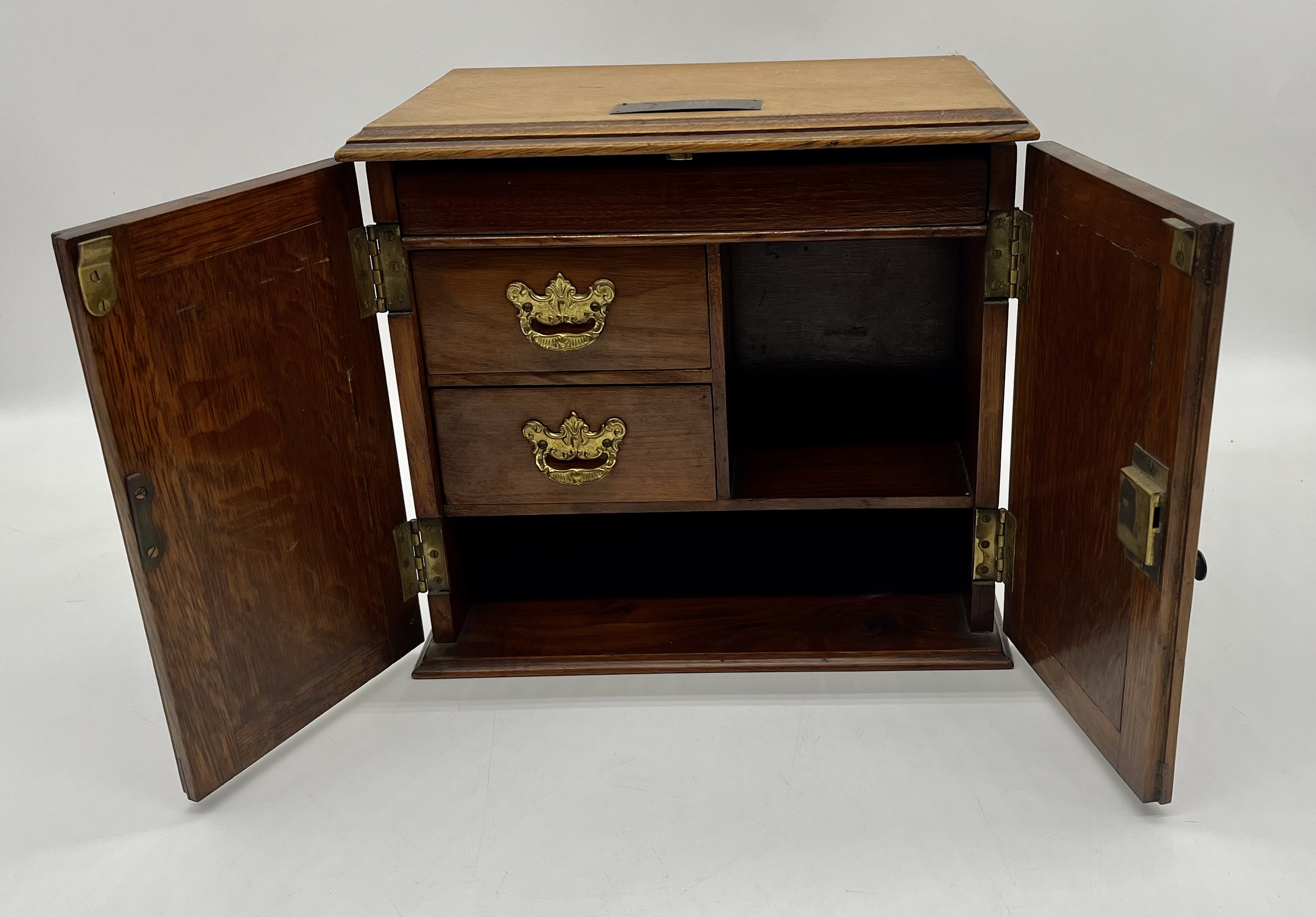 An Edwardian smokers cabinet, dated 1909 - Image 5 of 6